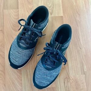 New Balance Women's Athletic Shoes - Blue and Black